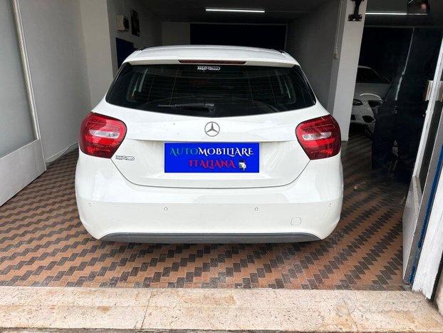 MERCEDES Classe A (W176) A 160 d Business