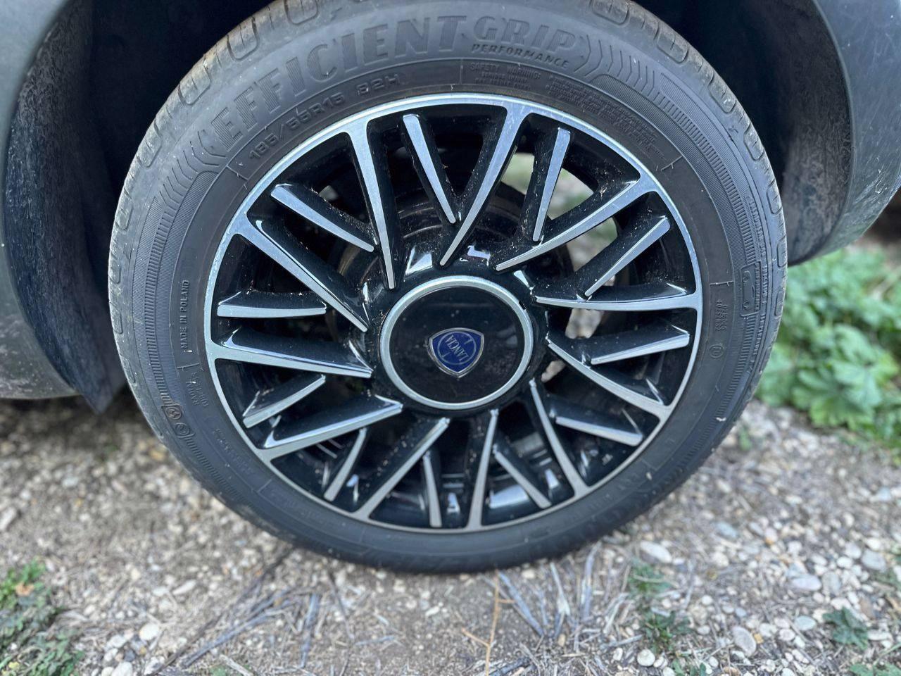 LANCIA Ypsilon III 2021 - Ypsilon 1.0 firefly hybrid Platino s&s 70cv