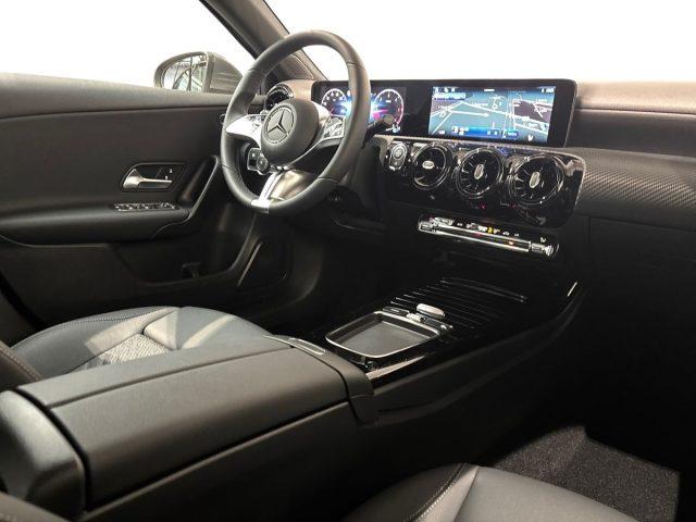 MERCEDES-BENZ A 180 d Automatic Advanced