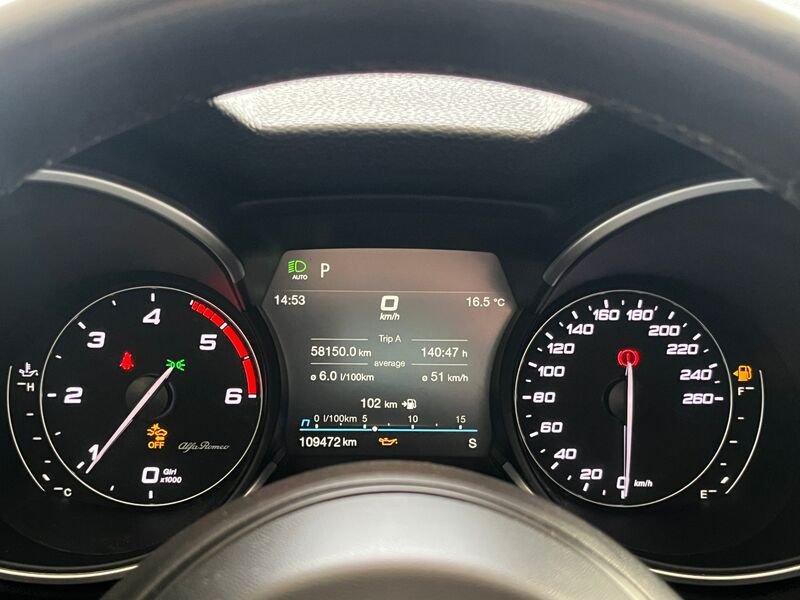 Alfa Romeo Stelvio Stelvio 2.2 t Super rwd 160cv auto