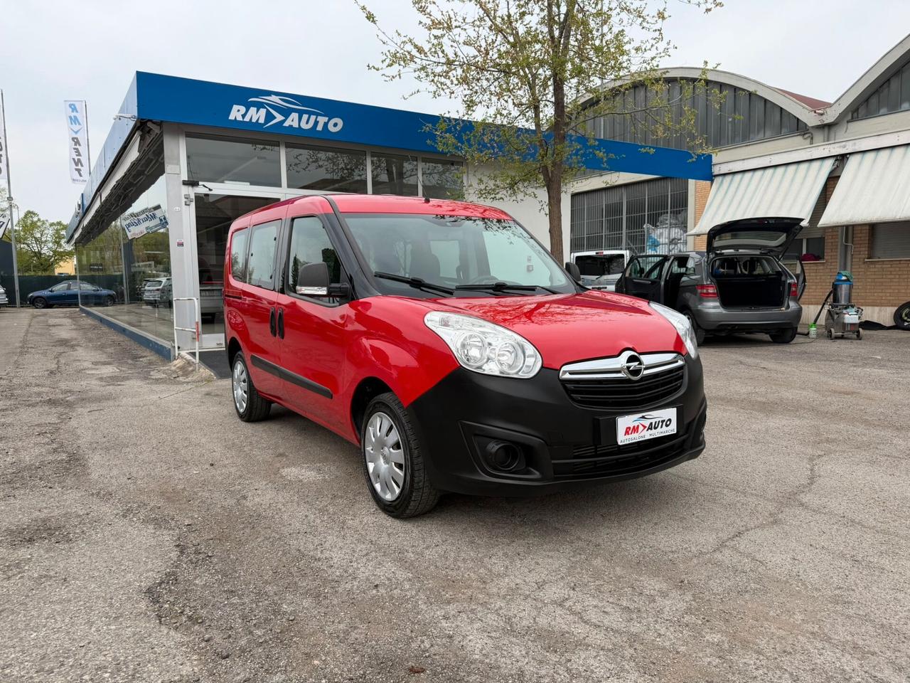Opel Combo 1.4 Turbo EcoM 120CV Metano Cosmo