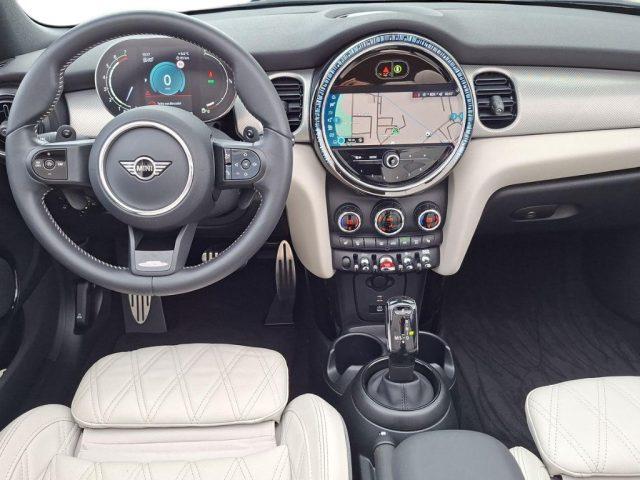 MINI Mini 2.0 Cooper S JCW Cabrio Aut.
