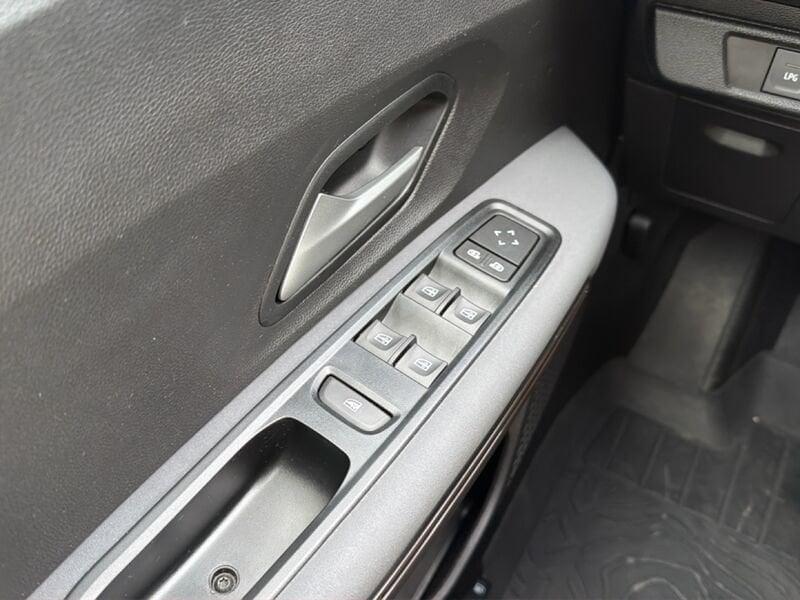 Dacia Sandero 1.0 TCe 110CV STEPWAY EXTREME UP