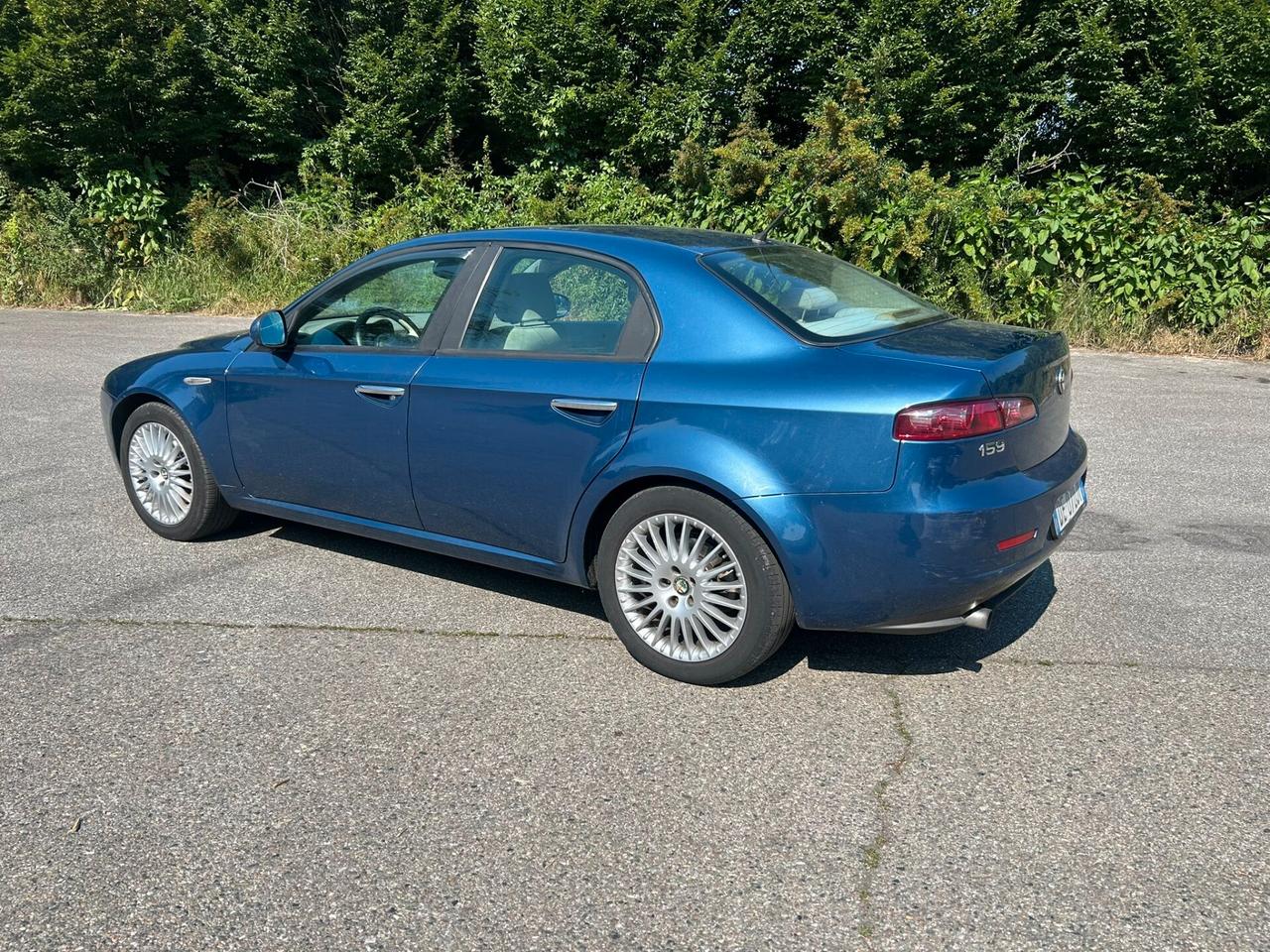 Alfa Romeo 159 1.9 JTDm berlina
