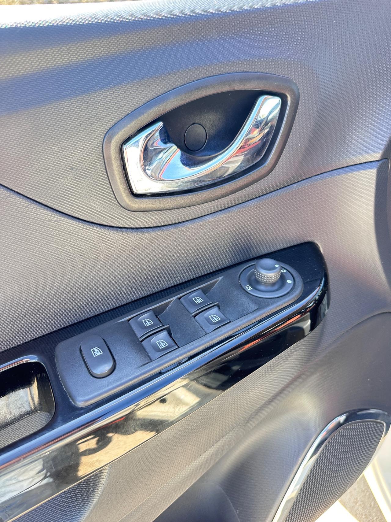 Renault Captur 1.5 dCi Live-2015