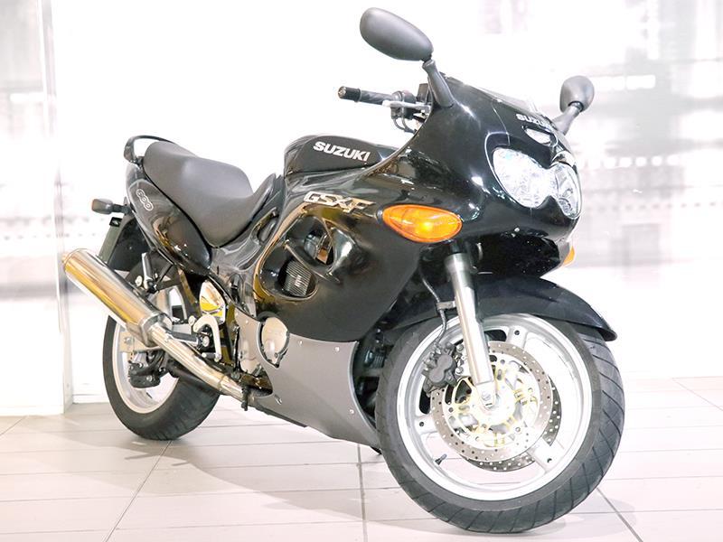 Suzuki GSX 600 F