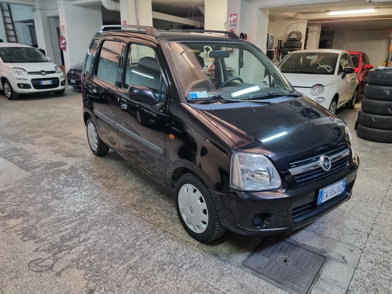 Opel Agila 1.2 16V Club