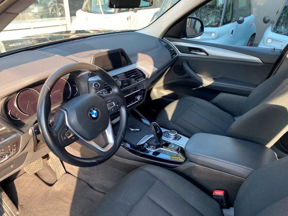 Bmw X3 sDrive18d xLine
