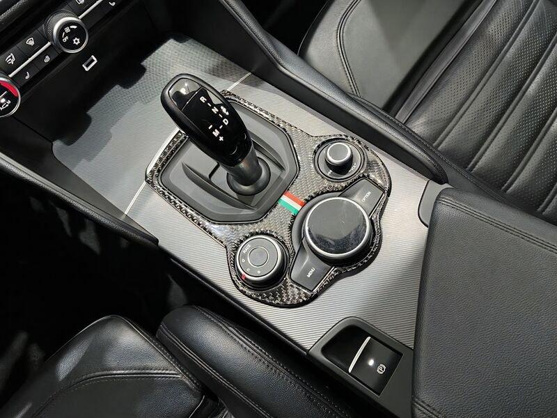 Alfa Romeo Giulia Giulia 2.0 Turbo 280 CV AT8 AWD Q4 Veloce