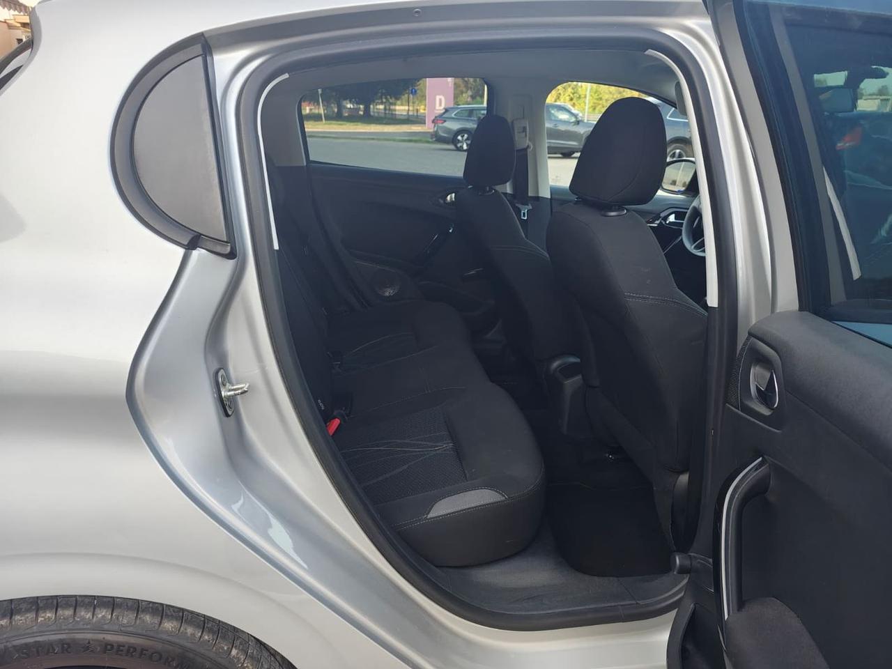 Peugeot 208 Active 1.4 95 VTI #11923