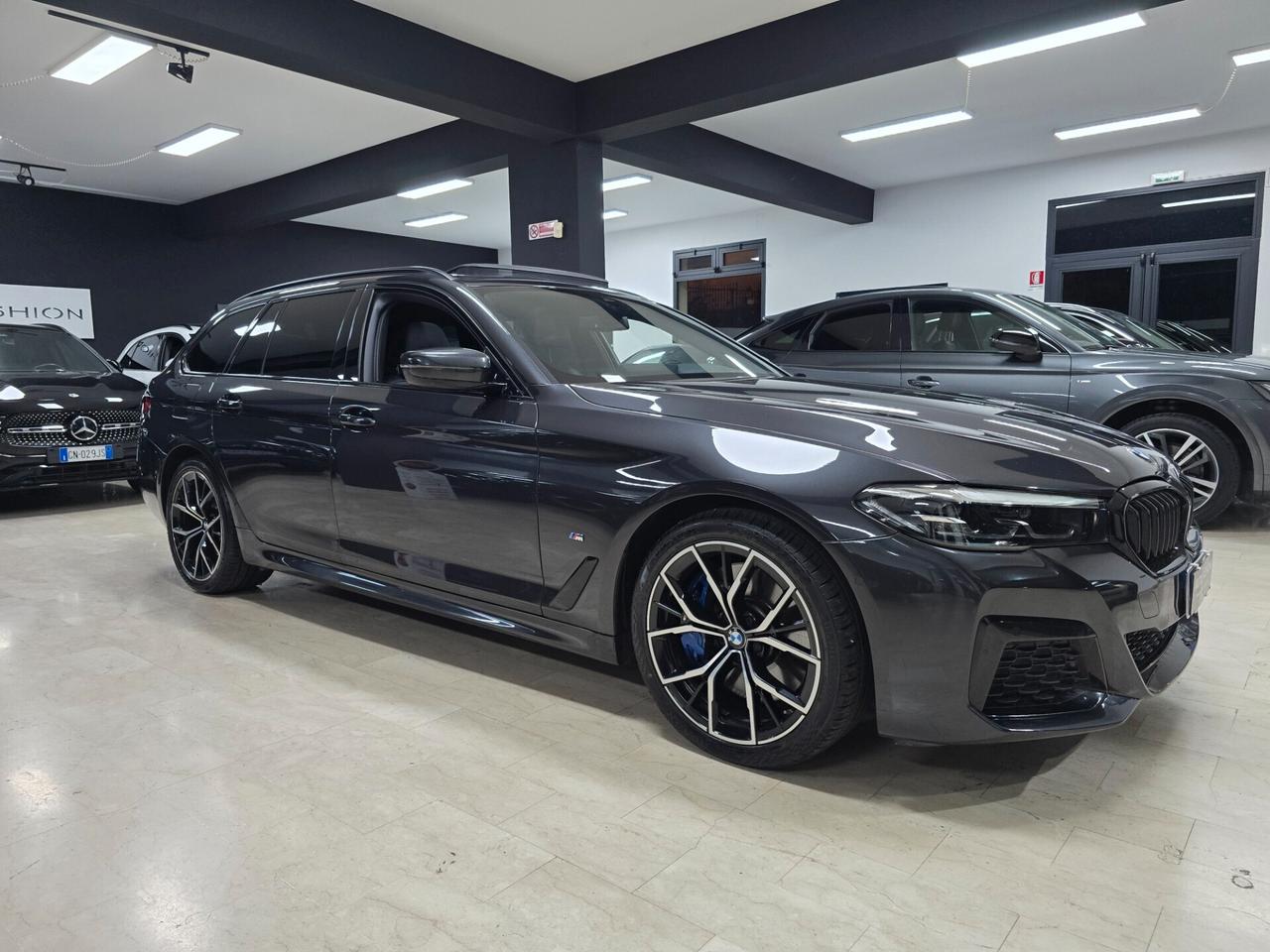 Bmw 530 530d 48V xDrive Touring Msport (Tetto)