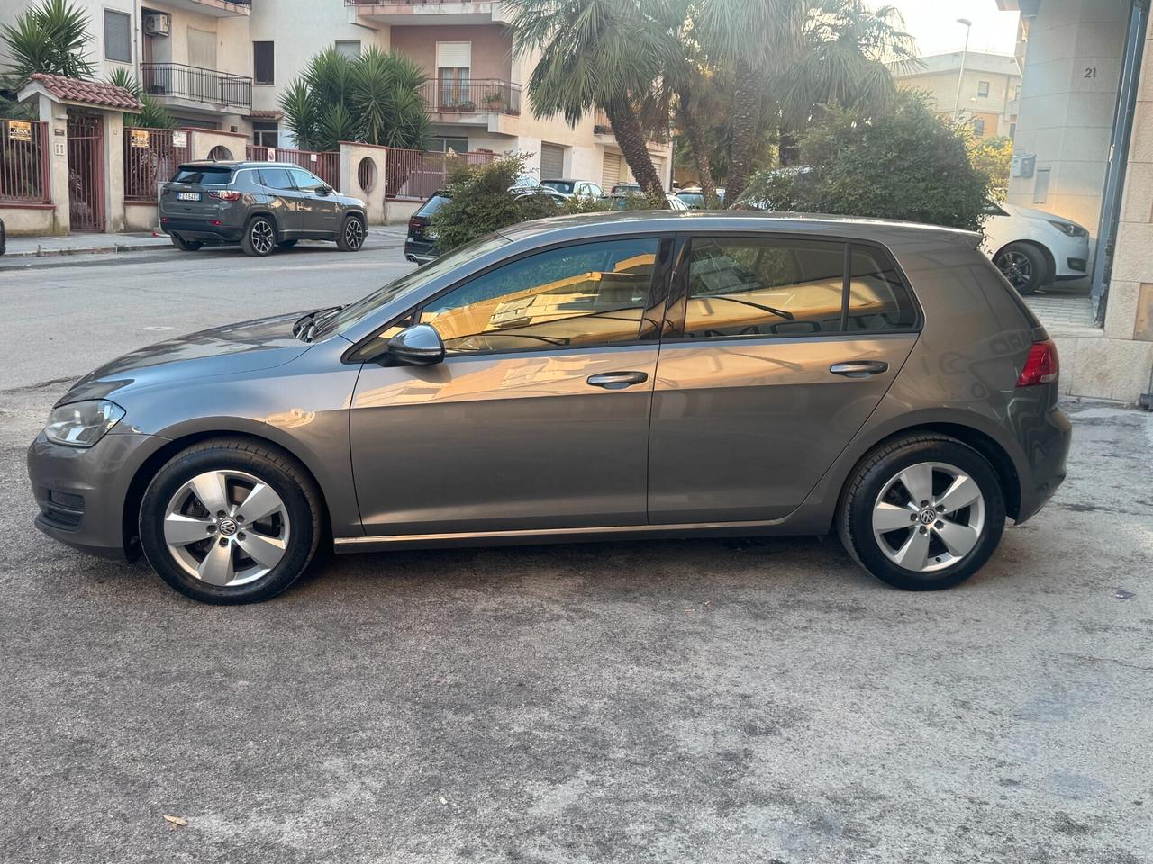 WV GOLF 1.6 TDI 105 CV. E5 TRENDLINE PERFETTA