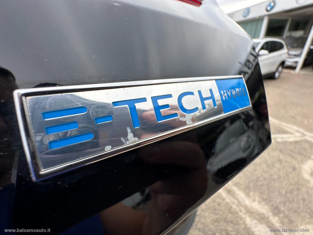 RENAULT Hybrid E-TECH 145 CV R.S.Line Fast Track