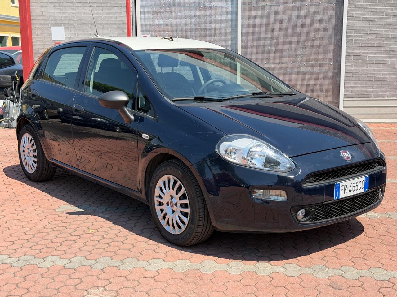 Fiat Punto 1.3 MJT II S&S 95 CV 5 porte Street
