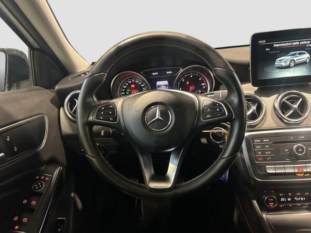 MERCEDES-BENZ CLA sse GLA GLA 200 CDI/d Automatic 4Matic Sport