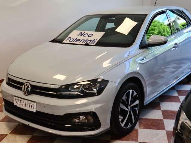 Volkswagen Polo HIGH LINE R-LINE AUTOMATICA NEOPATENTATI