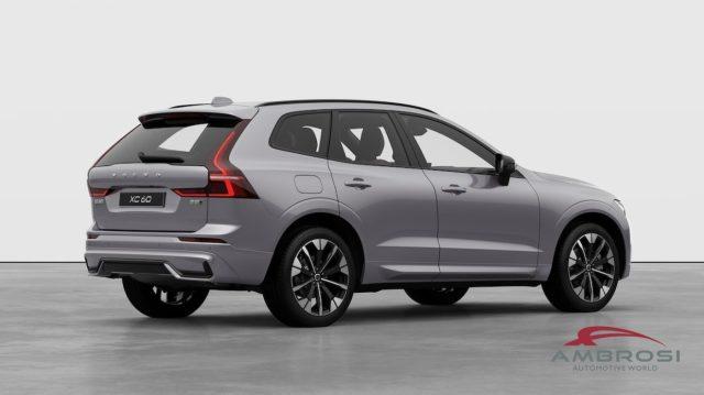 VOLVO XC60 B5 AWD Mild hybrid Benzina Plus Dark