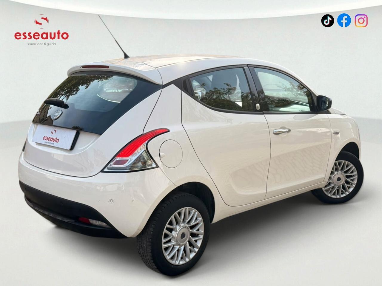 Lancia Ypsilon 0.9 TwinAir 85cv Gold