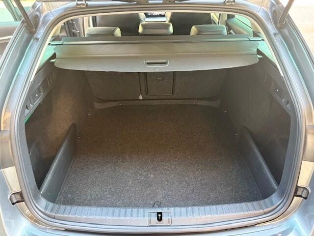 Skoda Octavia 2.0 TDI EVO SCR DSG Wagon Style