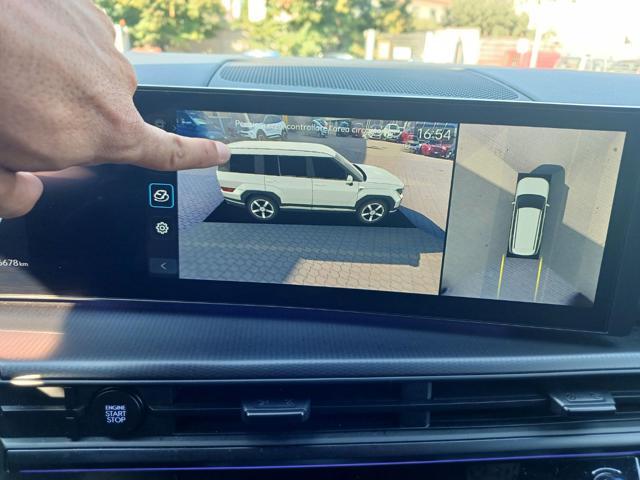 HYUNDAI Santa Fe 1.6 T-GDi PHEV 4WD AT 5P XClass Calligraphy Pack