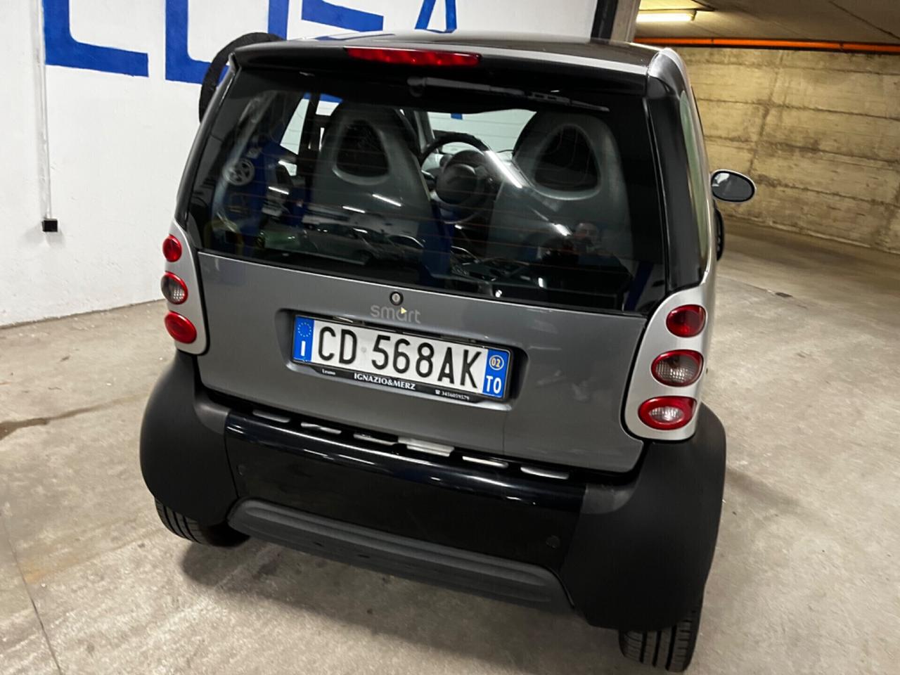 Smart ForTwo 1000 52 kW coupé pure