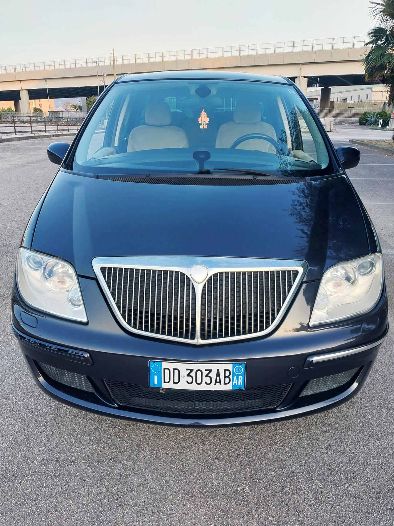 LANCIA PHEDRA 2.0 MJT 120CV SOLO 150.000 KM.8/2006