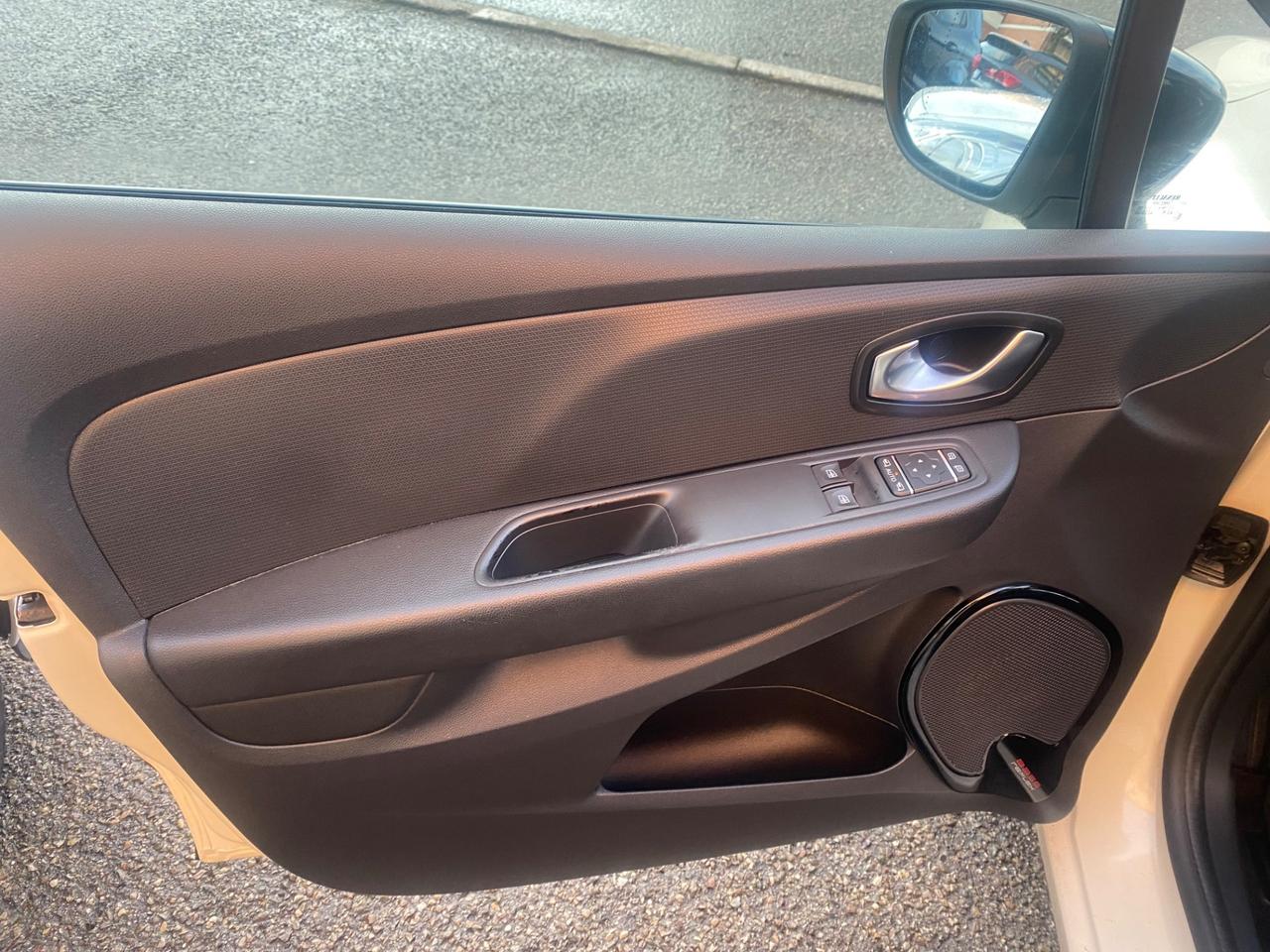 Renault Clio dCi 8V 75 CV Energy Duel NEOPATENTATI!!!