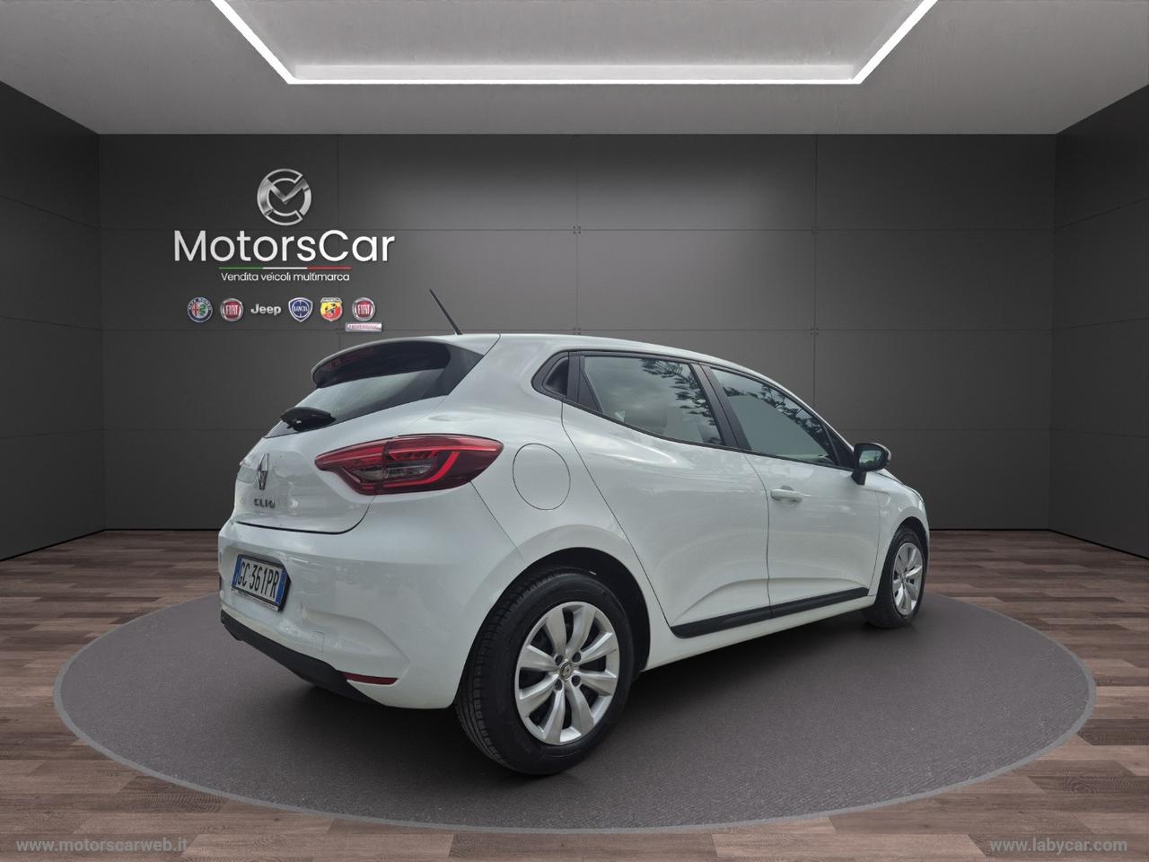 RENAULT Clio TCe 12V 100 CV 5p. Business