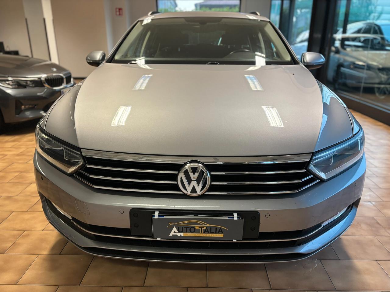 Volkswagen Passat Variant 2.0 tdi businessline150cv*CINGHIA FATTA 124000 KM