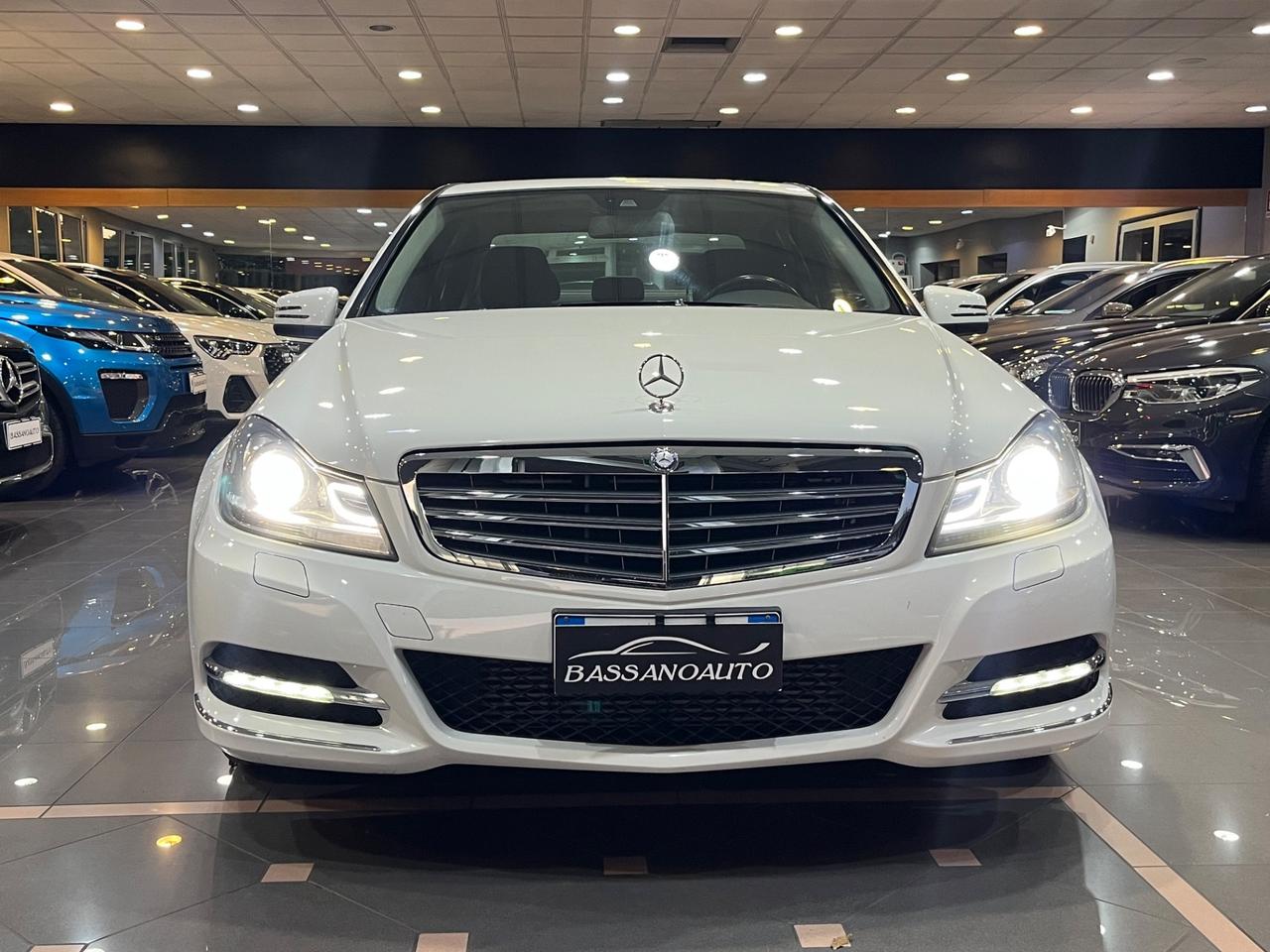 Mercedes-benz C 200 C 200 (be) Elegance BENZINA !