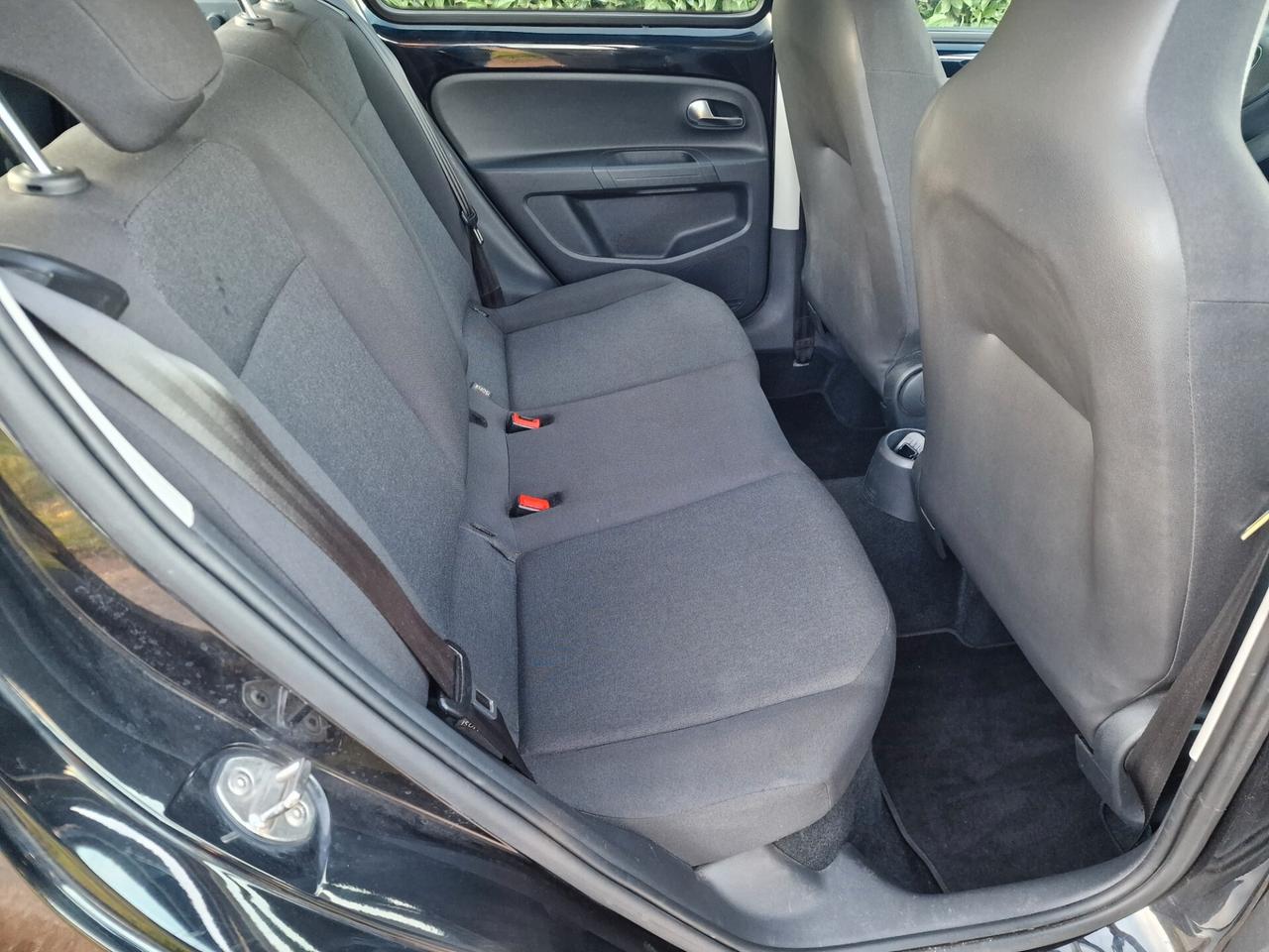 Volkswagen up! 1.0 5p. 2016
