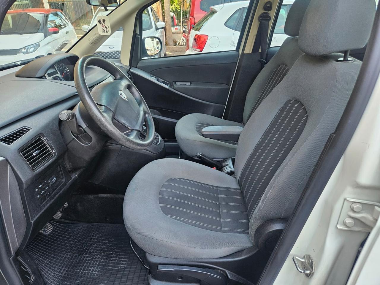 Lancia MUSA 1.4 8V Ecochic (GPL) Gold 2012