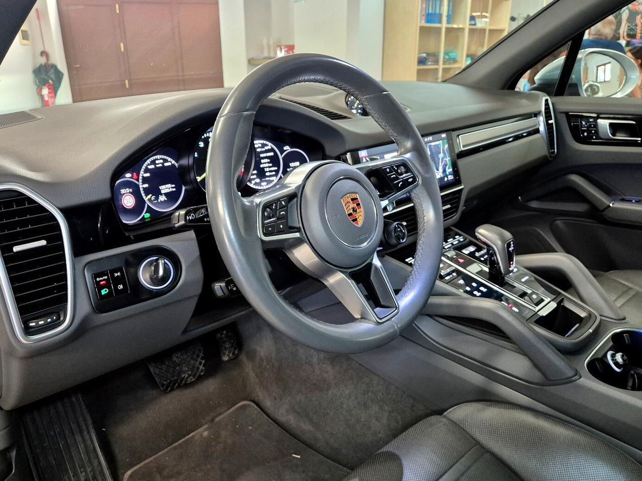 Porsche Cayenne 3.0 V6 E-Hybrid