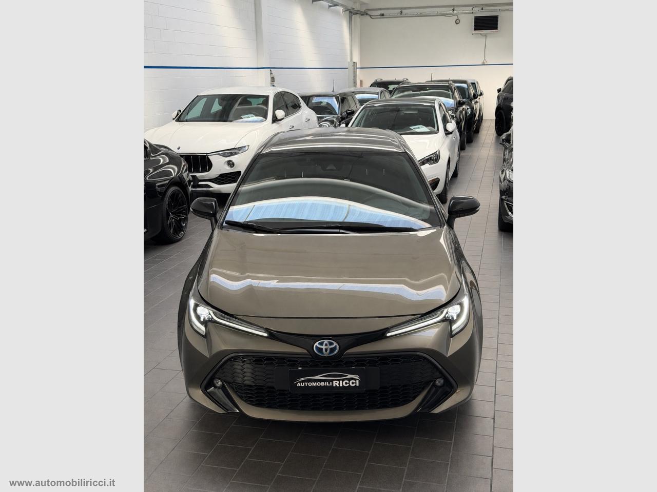 TOYOTA Corolla 1.8 Hybrid Style