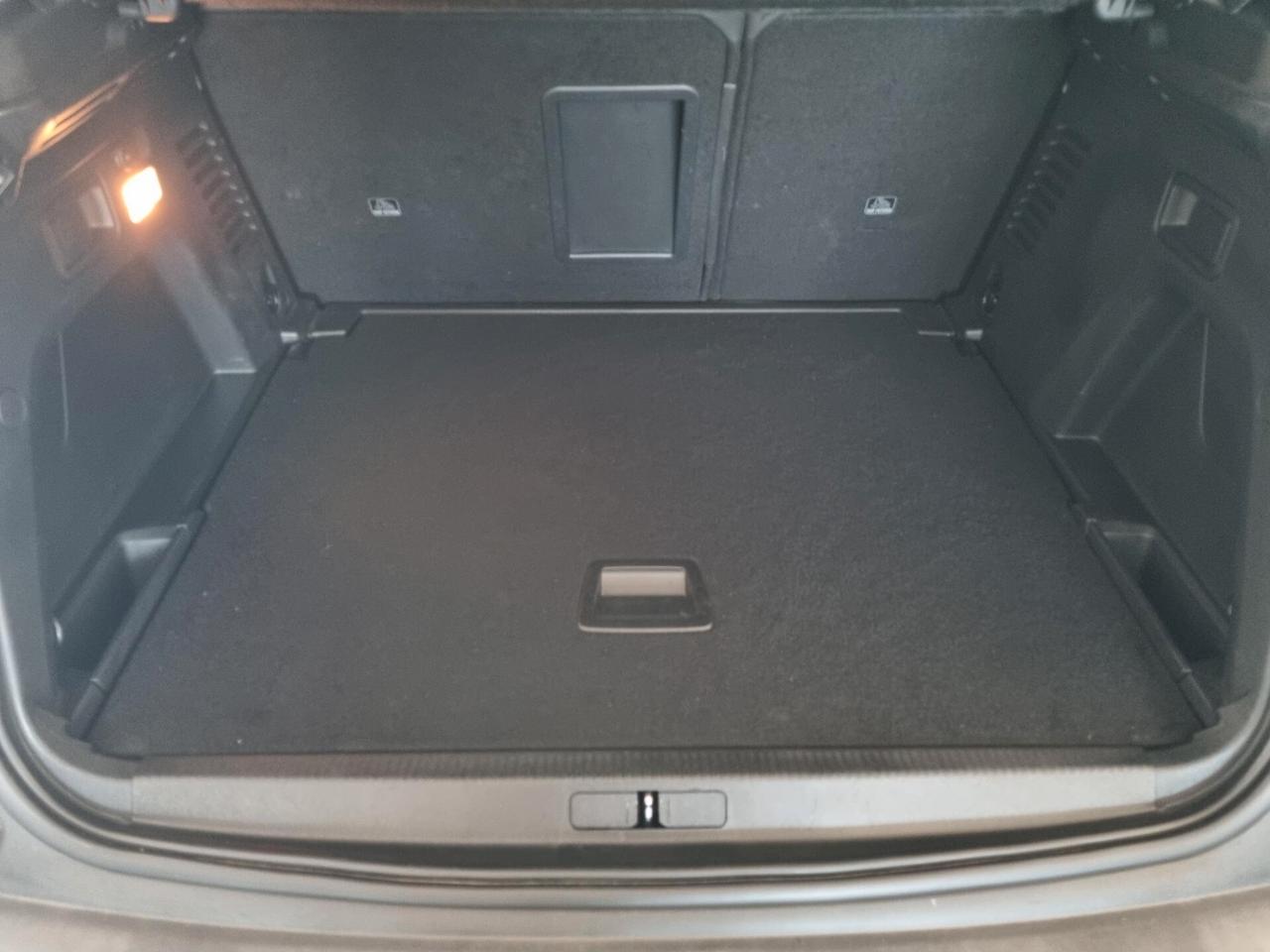 Peugeot 3008 BlueHDi 130 S&S Allure