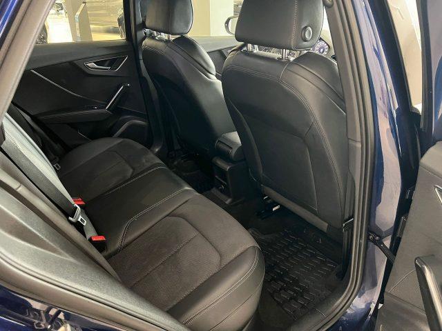 AUDI Q2 Q2 30 TDI S tronic Identity Black