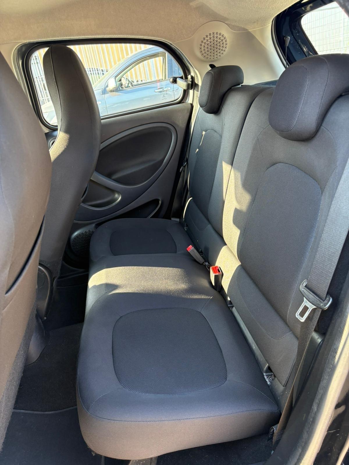 Smart ForFour 70 1.0 Prime