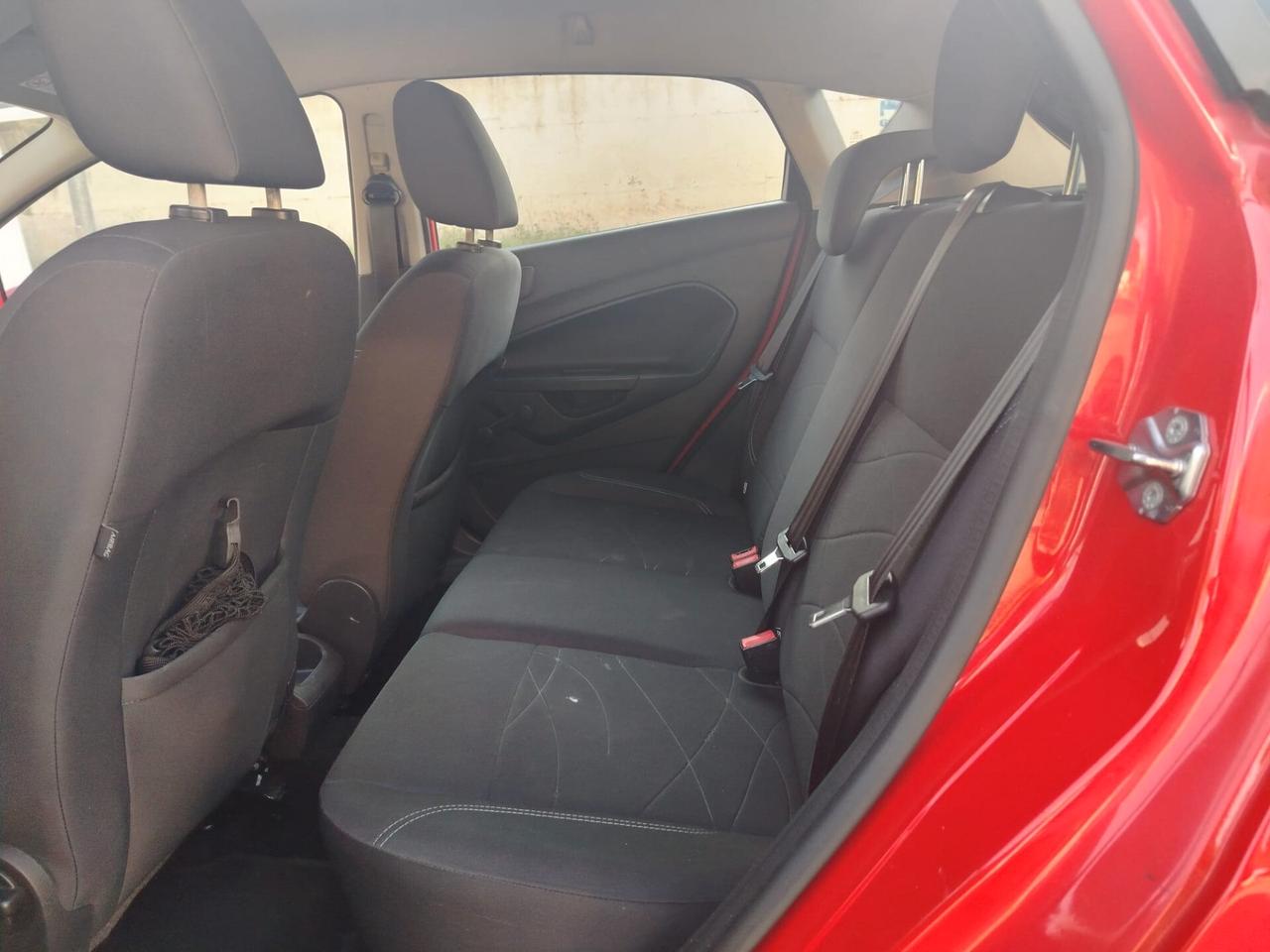 Ford Fiesta 1.4 3 porte Bz.- GPL Black & White Edition