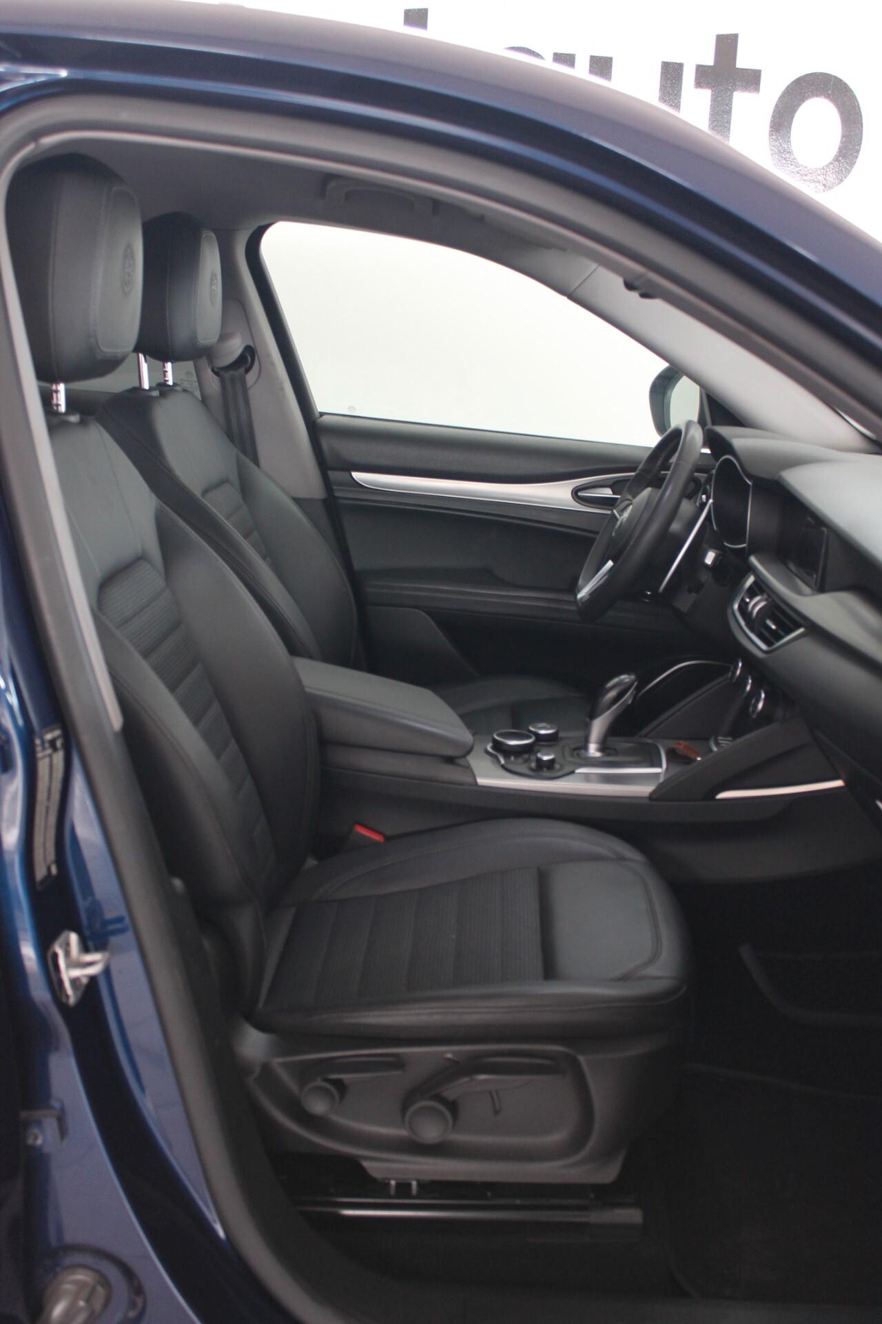 Alfa Romeo Stelvio 2.2 Turbodiesel 190 CV AT8 Q4 Super