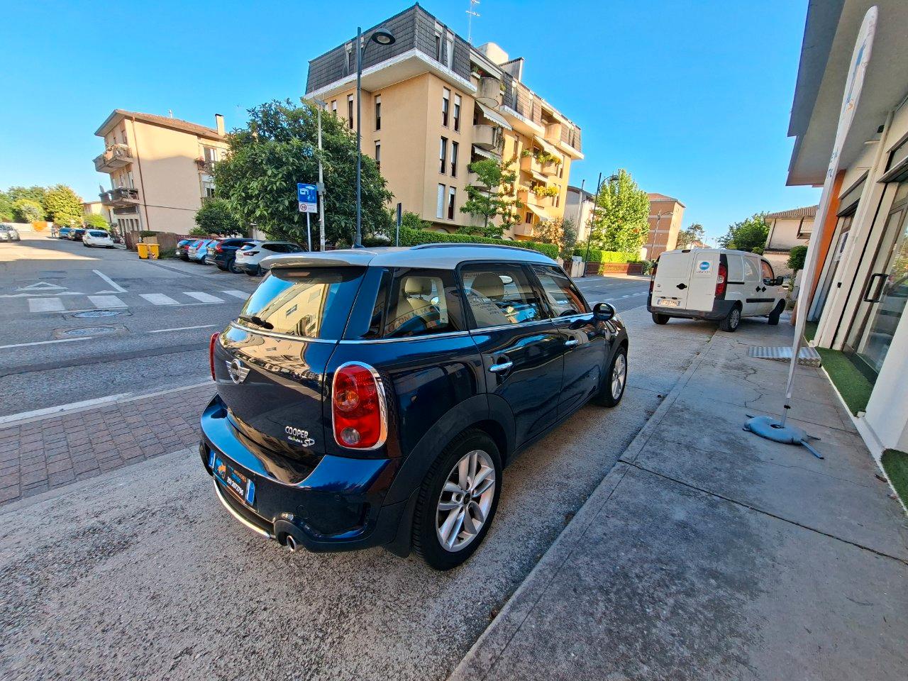 Mini Countryman Cooper SD 2.0 SD ALL4 neo patentati