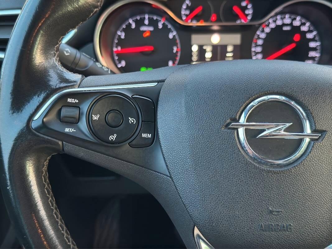 Opel Crossland 1.5 ecotec Elegance 120cv AUTOMATICA