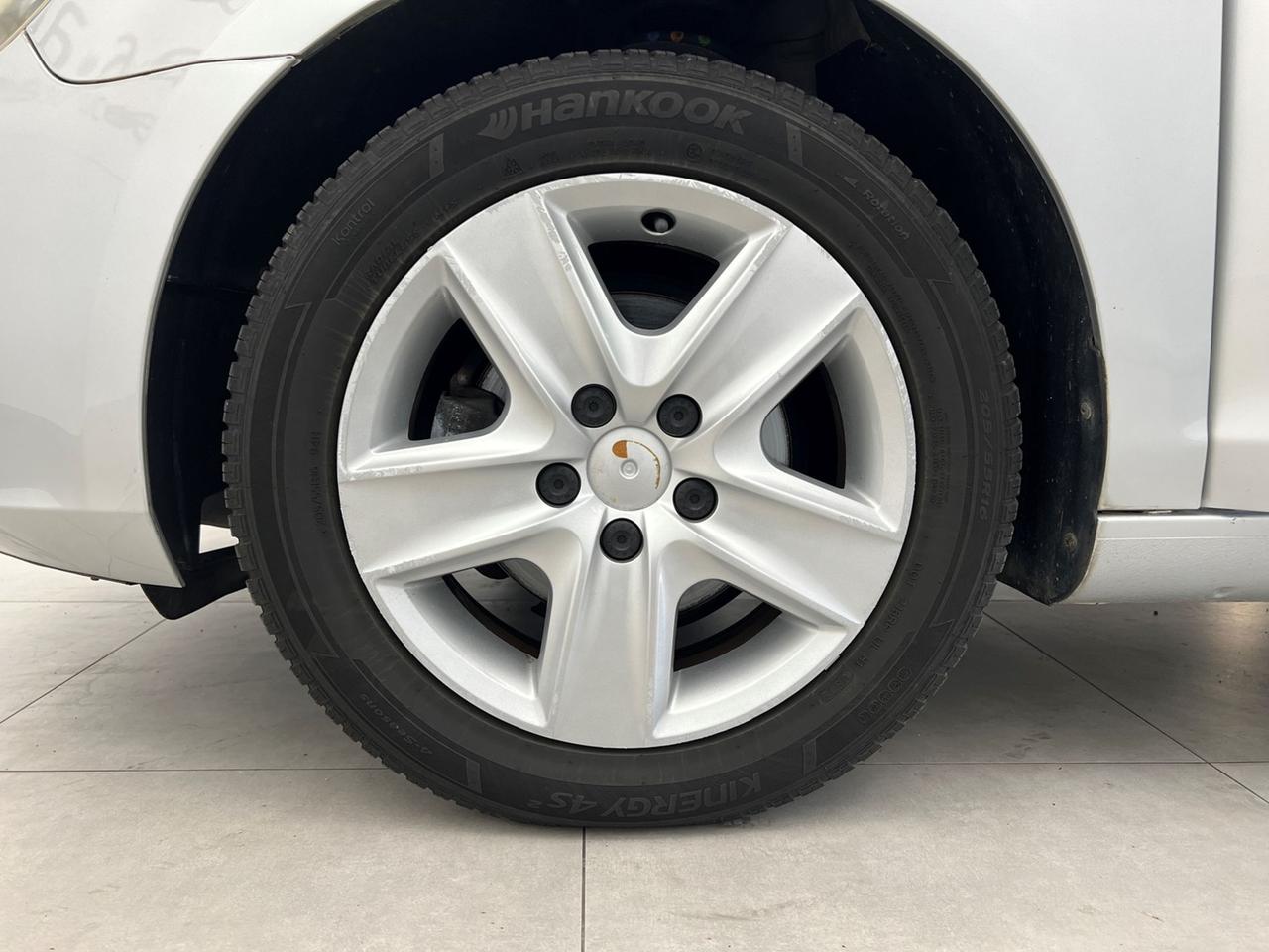 VOLKSWAGEN Golf VI 2008 Golf 5p 1.6 Comfortline