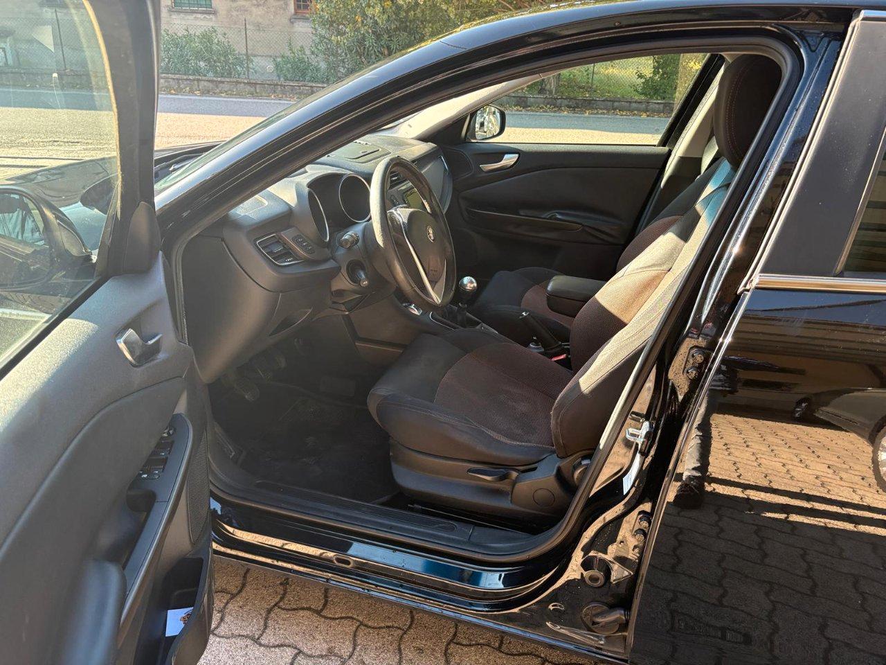 Alfa Romeo Giulietta 1.6 jtdm Business OK NEOPATENTATO