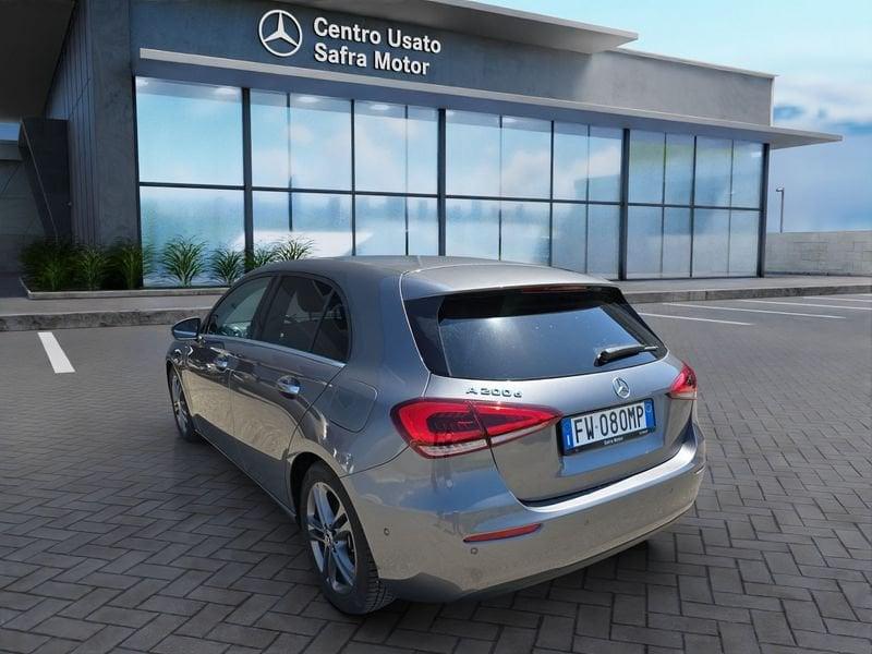 Mercedes-Benz Classe A A 200 d Automatic Business