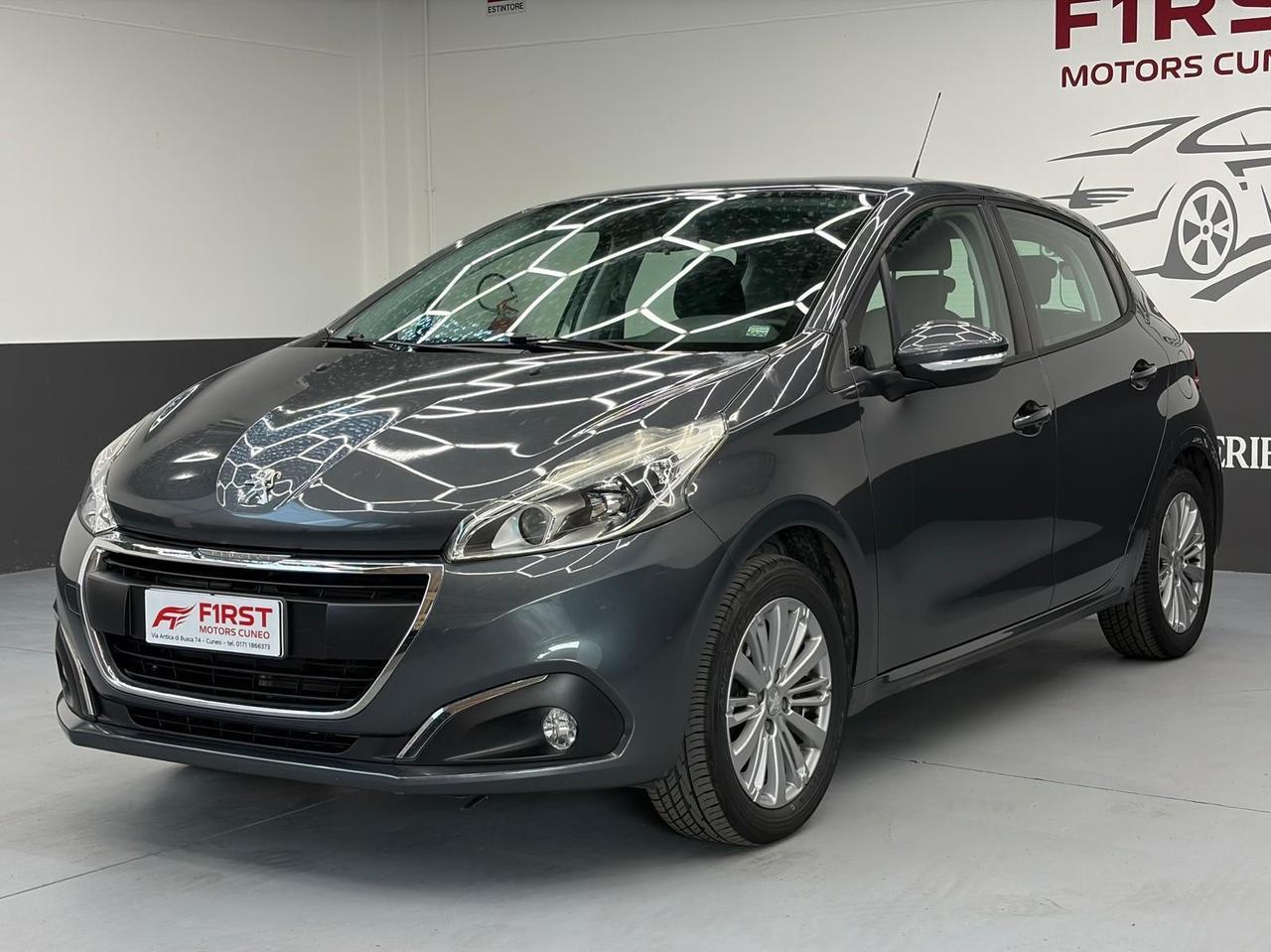 Peugeot 208 PureTech 82 5 porte Allure