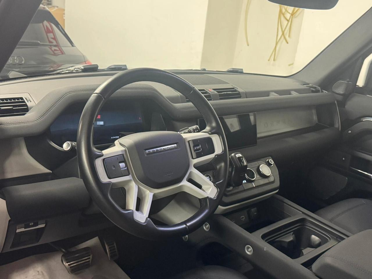 Land Rover Defender 90 3.0D I6 200 CV AWD Auto SE