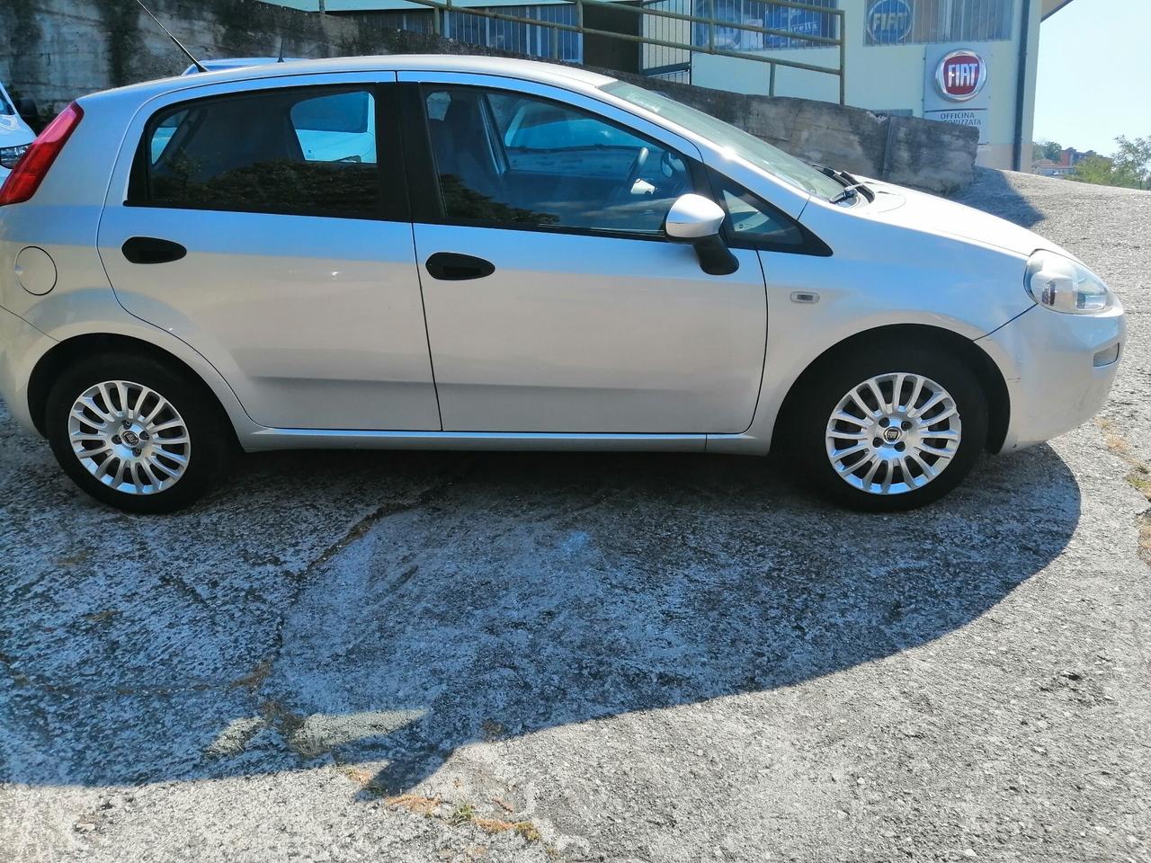 Fiat Punto 1.4 8V 5 porte Easypower Street