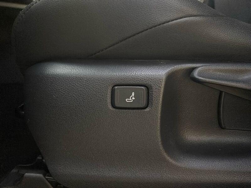 Toyota Corolla Cross 2.0H (197 CV) E-CVT Lounge 2WD
