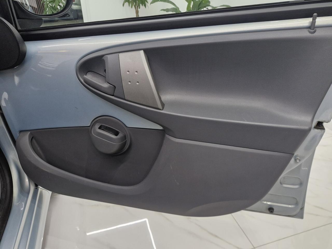 TOYOTA AYGO 1.0 BENZINA CAMBIO AUTOMATICO 62000KM