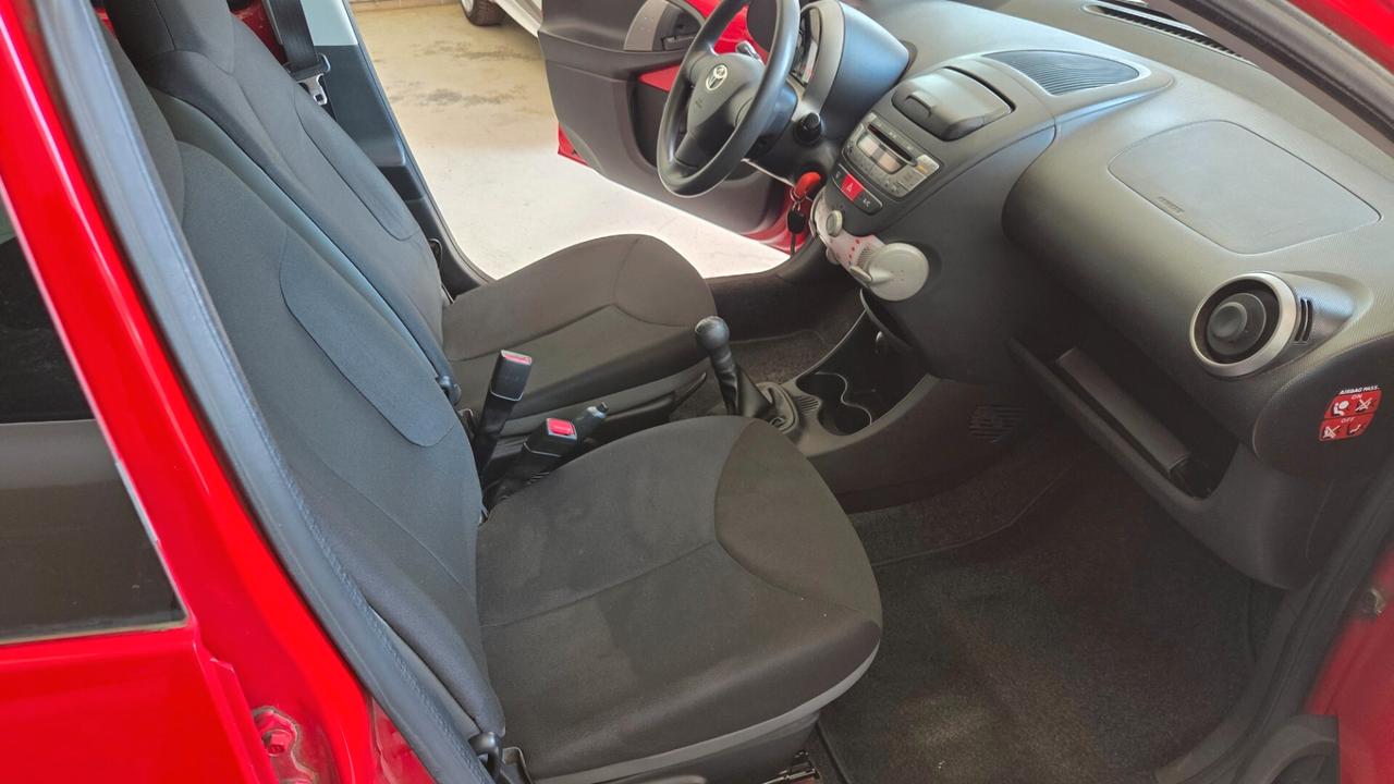 Toyota Yaris 1.0 5 porte UNICO PROPRIETARIO KM 69.000